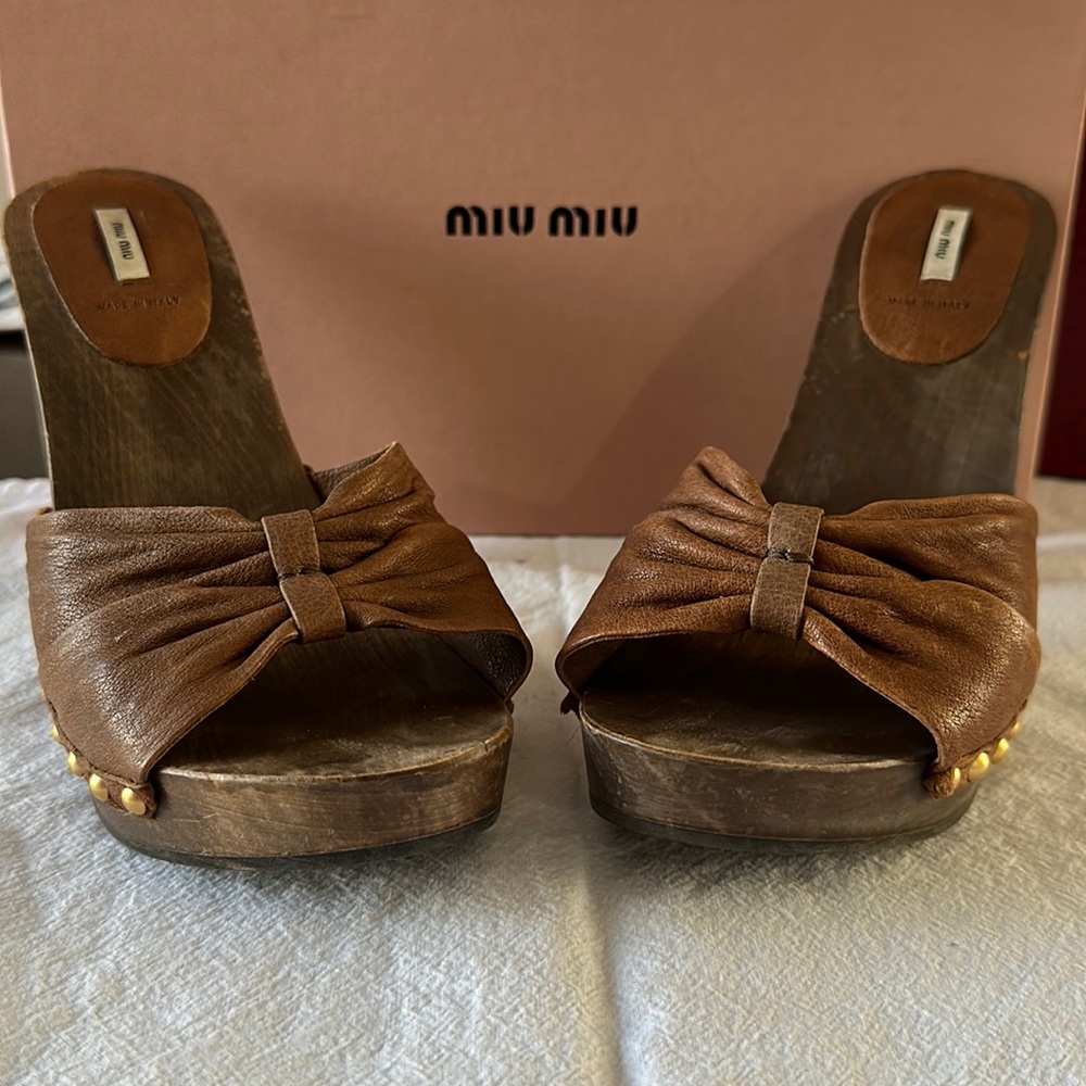 Vintage MIU MIU platform sandals